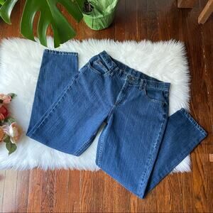High Waisted Straight Leg Jeans 90s Mom Style by Riders